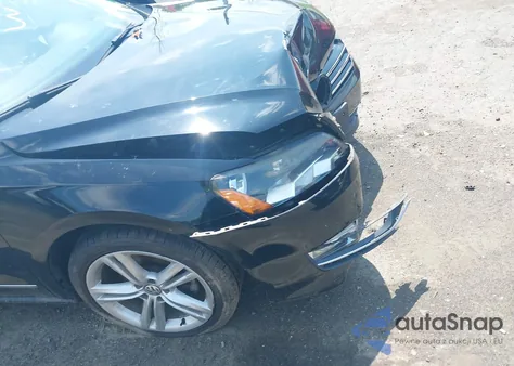 2015 Volkswagen Passat 1.8T Se из США, поврежденный, VIN 1VWBT7A30FC029858